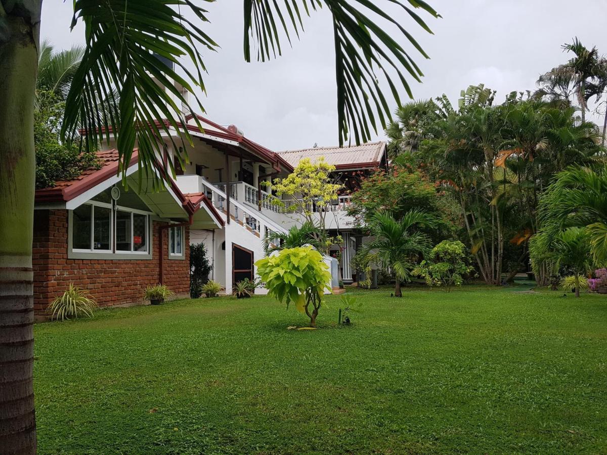 Lioni Holidays Villa Negombo Exterior photo